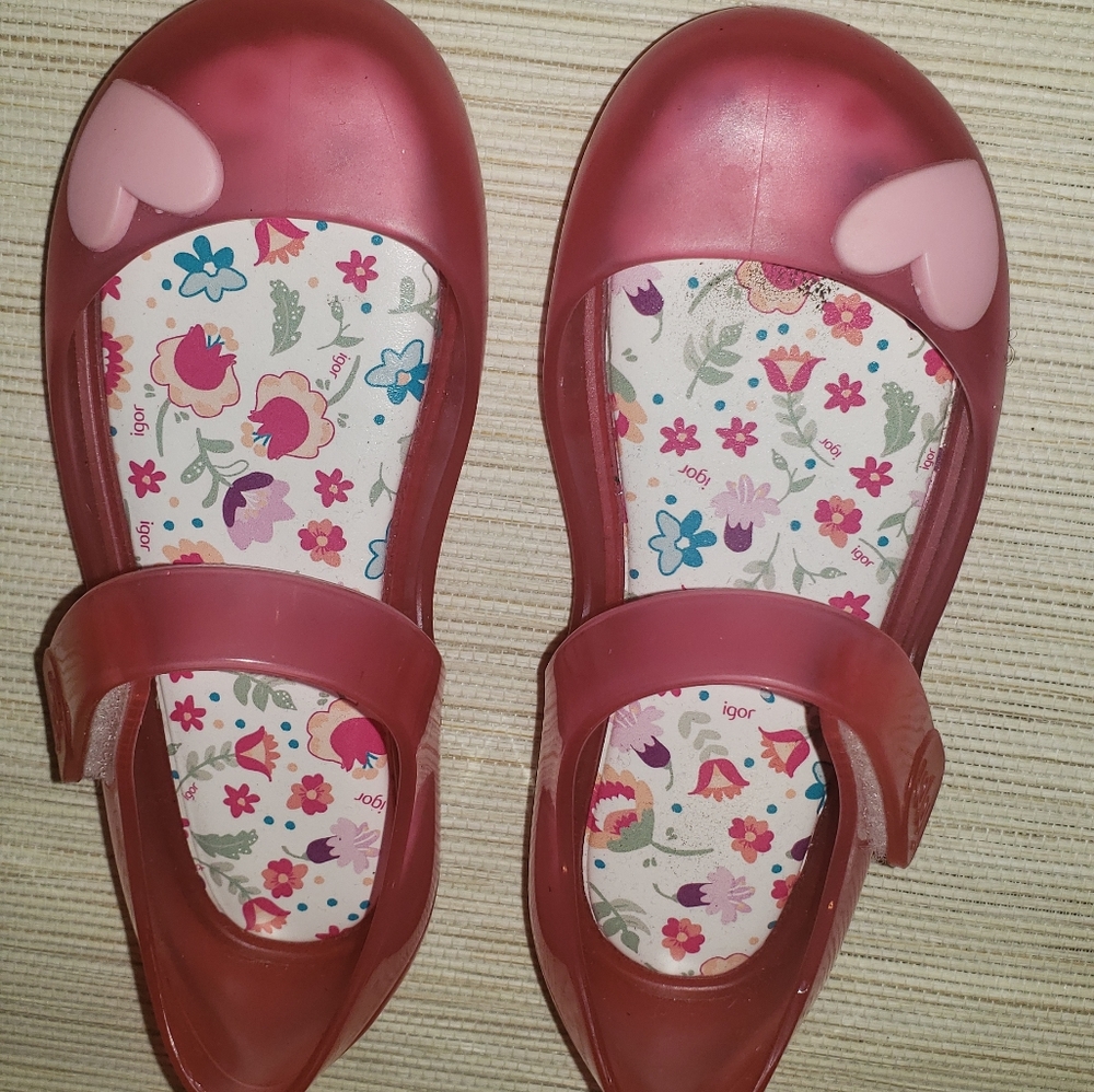 Kids pink heart Mary Jane